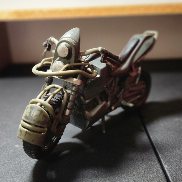 TEENAGE MUTANT NINJA TURTLES (TMNT) Nightwatcher Motorcycle 2008 Playmates Toys. - Picture 1 of 4